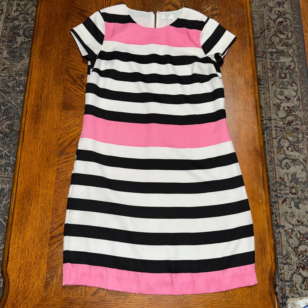 crown & ivy Black, White & Pink Striped Knit Dress with pockets!!
